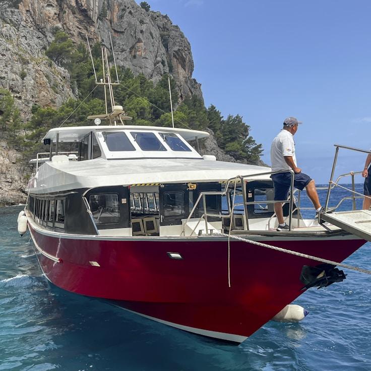 Sunset cruise experience